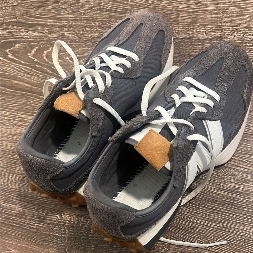 New Balance Navy and White Sneakers with Brown Soles